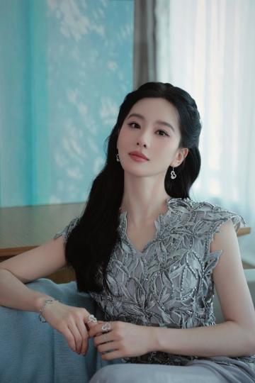 起草17.c视频全集免费观看